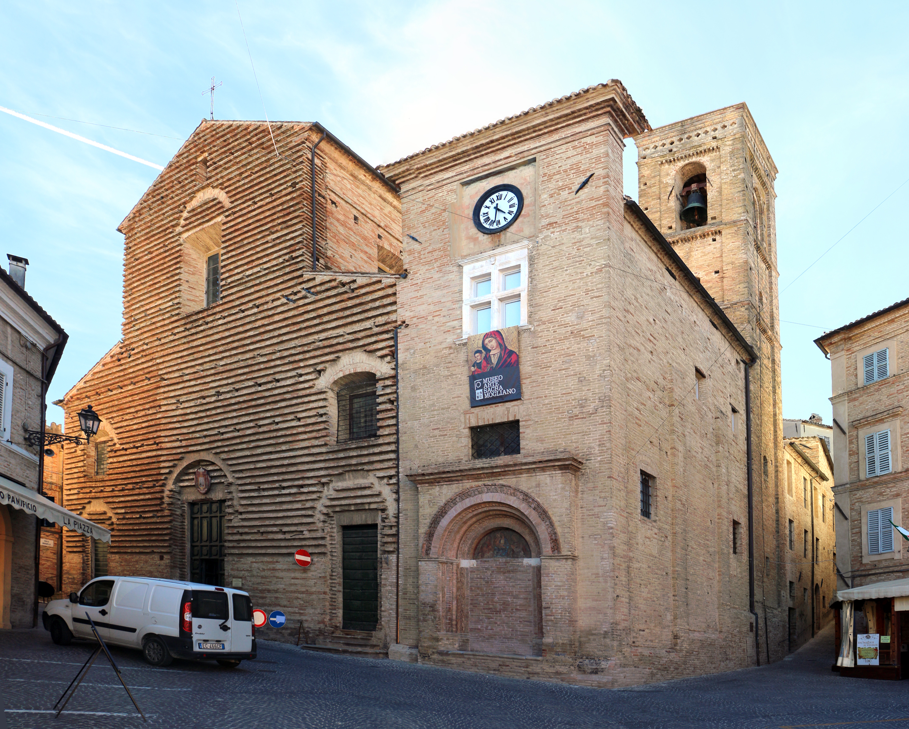 Mogliano - Chiesa di Santa Maria Assunta